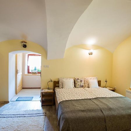 Bakony-Cinca Vendeghaz Hotel Szentgál Екстериор снимка