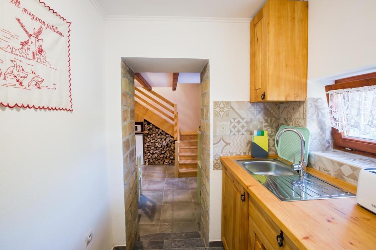 Bakony-Cinca Vendeghaz Hotel Szentgál Екстериор снимка