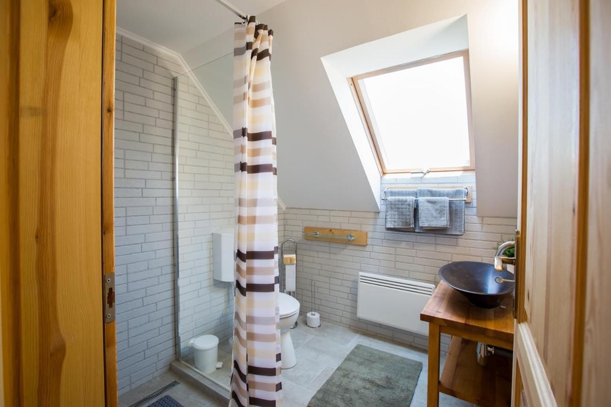 Bakony-Cinca Vendeghaz Hotel Szentgál Екстериор снимка