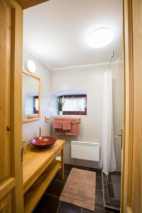 Bakony-Cinca Vendeghaz Hotel Szentgál Екстериор снимка