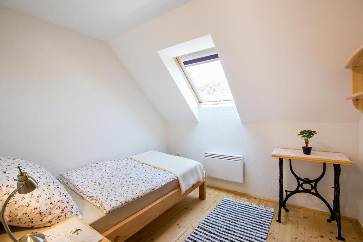 Bakony-Cinca Vendeghaz Hotel Szentgál Екстериор снимка